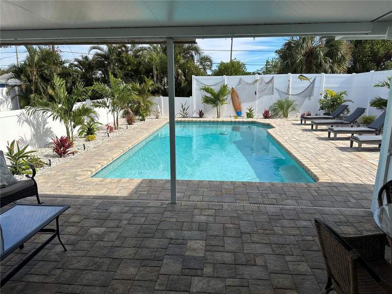4 bedroom Single Family Residence at 215 60th Street, Century Estates, Bradenton — photo 4
