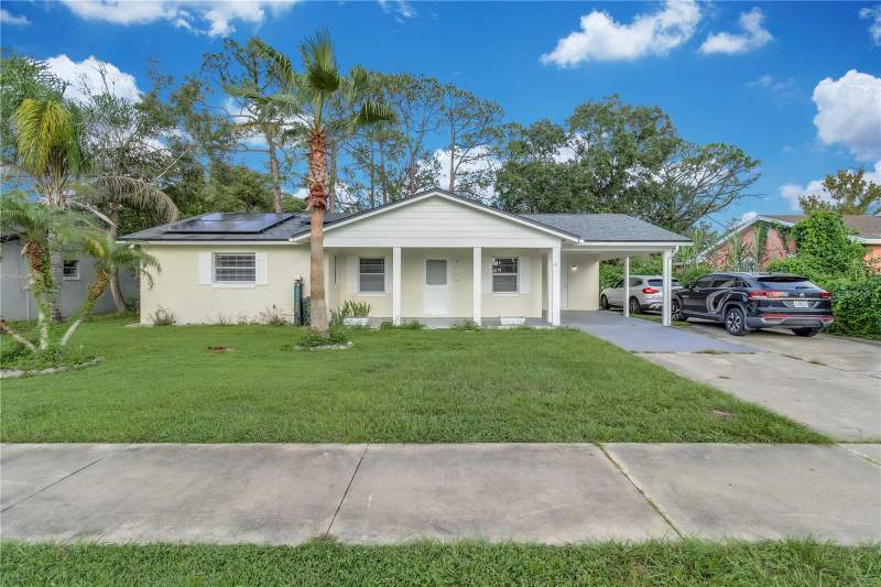 3 bedroom Single Family Residence at 1345 S Oxalis Ave, Engelwood Park, Orlando — photo 2