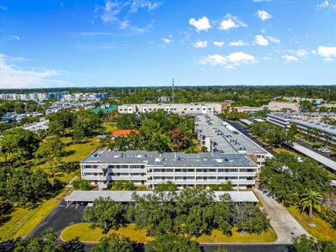 4910 Bay Street #105, St Petersburg FL - photo 19 of 22