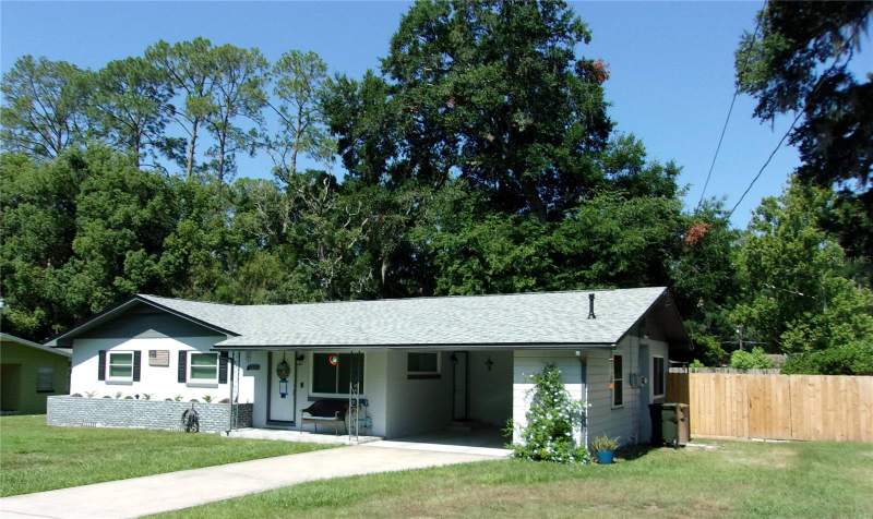 2 bedroom Single Family Residence at 428 NE 21st Terrace, Heritage Hills Replat, Ocala — photo 2