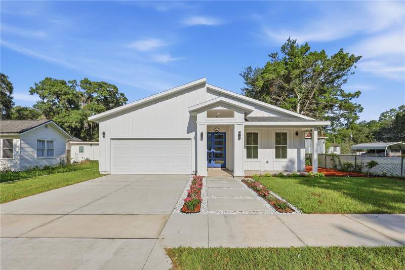 3518 NW 20TH STREET home for sale in Ridgeview