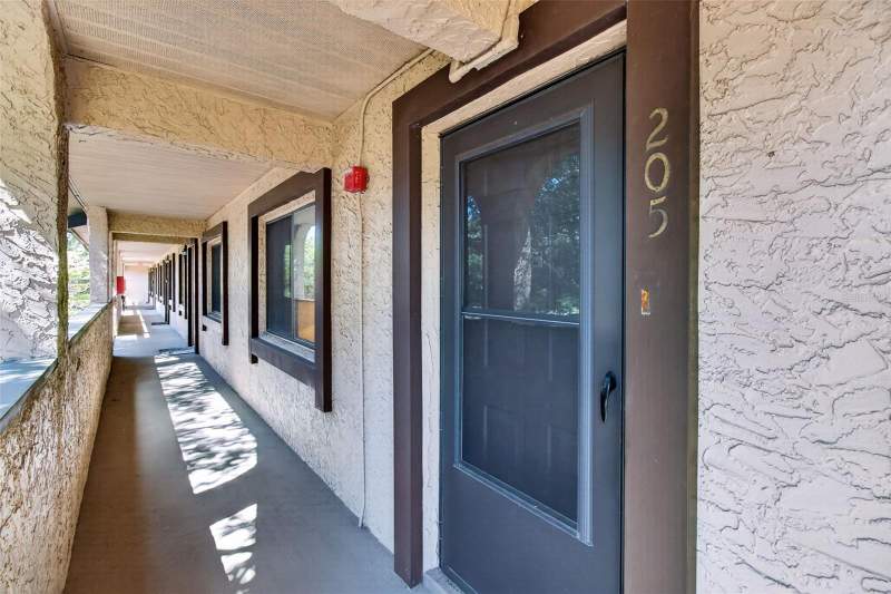 2 bedroom Condominium at 725 83rd Avenue #205, Trafalgar Square Condo, St Petersburg — photo 3