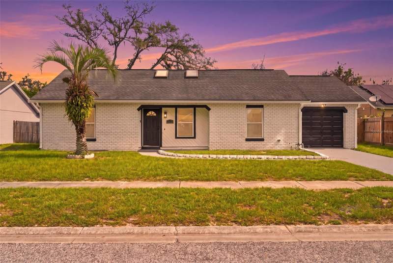 3 bedroom Single Family Residence at 6113 BEAUMONT AVENUE, LAKE SPARLING HEIGHTS, ORLANDO — photo 2