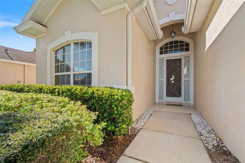 2 bedroom Single Family Residence at 10199 Holly Berry Drive, Glen Lakes Ph 1, Weeki Wachee — photo 3