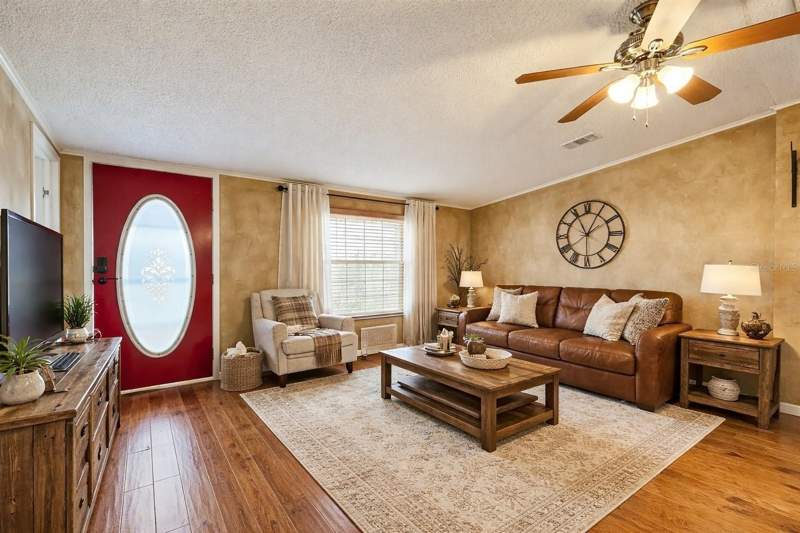 2 bedroom Manufactured Home at 8783 SW 66th Terrace, Sun Country Estate, Ocala — photo 5