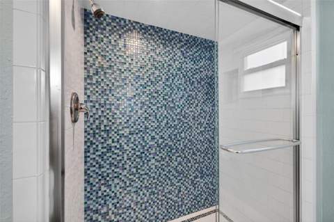 5130 Brittany Drive #201, St Petersburg FL - photo 17 of 37