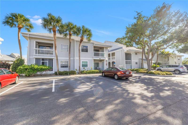 1 bedroom Condominium at 6939 Stones Throw Circle #6206, Stones Throw Condo, St Petersburg — photo 2