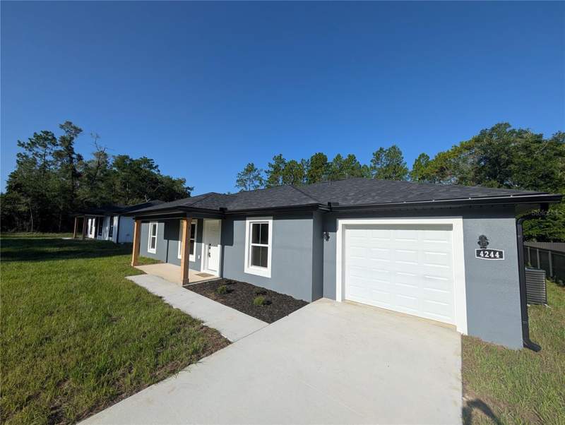 3 bedroom Single Family Residence at 4244 SW 157th Court, Rainbow Park Unit 3, Ocala — photo 2