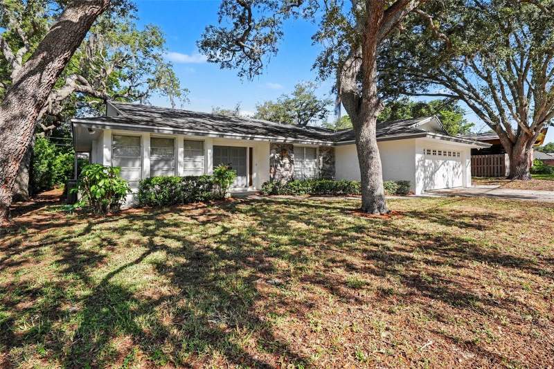 3 bedroom Single Family Residence at 209 15th Street, Honeymoon Ridge, Palm Harbor — photo 2