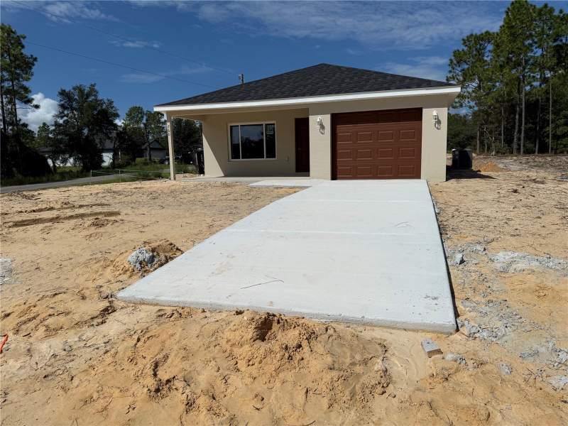 2 bedroom Single Family Residence at 15390 NE 5th Street, Williston Hylnds Golf & C Club Estate, Williston — photo 3