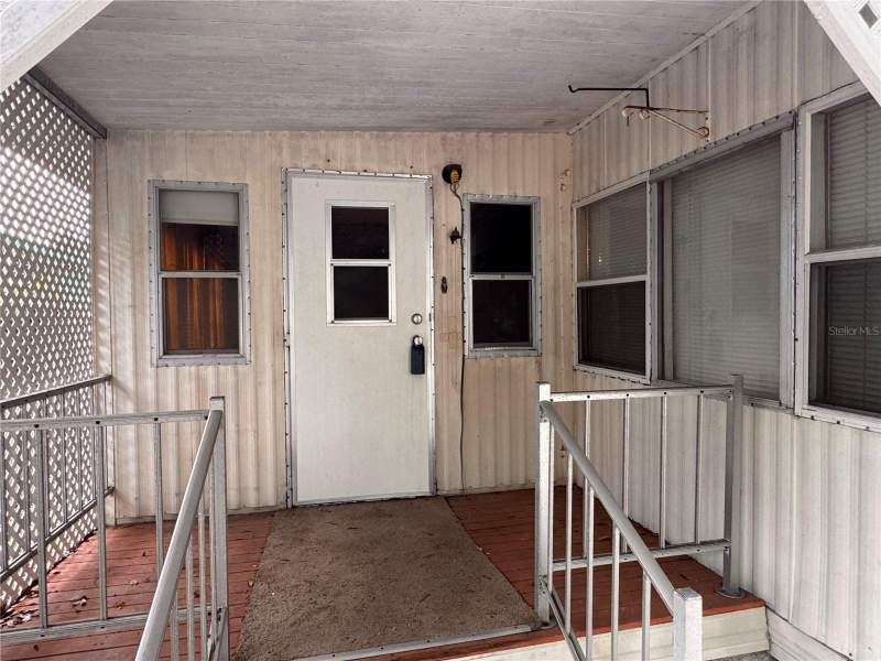 2 bedroom Mobile Home at 5042 76th Street, Pine Bay Park, St Petersburg — photo 4