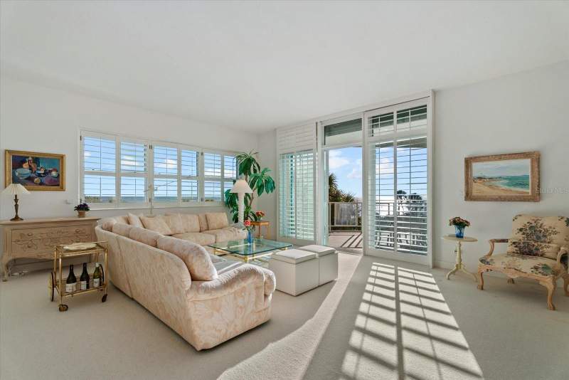 3 bedroom Condominium at 2165 Gulf Of Mexico Drive #121, Villa Di Lancia Ph 1, Longboat Key — photo 4