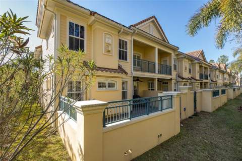 2676 Tanglewood Trail, Palm Harbor FL - photo 8 of 36