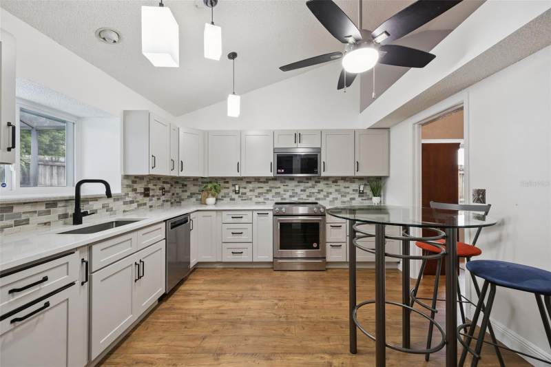3 bedroom Single Family Residence at 680 TOMLINSON TERRACE, LAKEWOOD AT THE CROSSINGS UNIT 4, LAKE MARY — photo 3