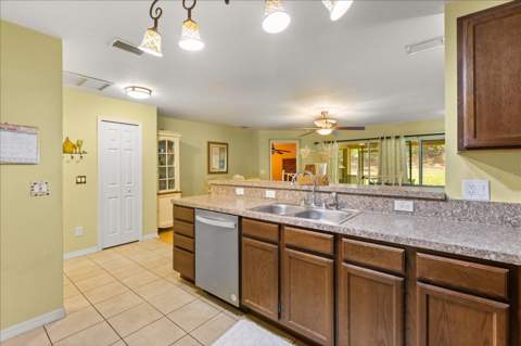 26921 White Plains Way, Leesburg FL - photo 9 of 44