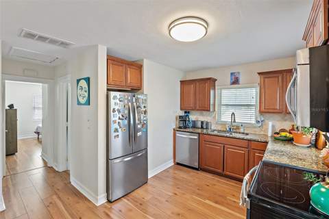 918 27th Street, St Petersburg FL - photo 9 of 24
