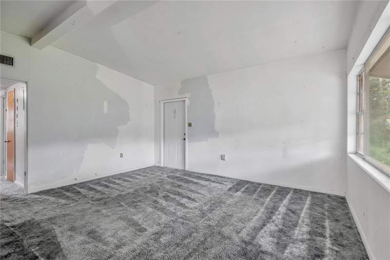 3 bedroom Single Family Residence at 2002 E Crenshaw Street, Seminole Crest Add, Tampa — photo 3