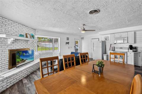 745 Hillview Drive, Altamonte Springs FL - photo 6 of 30