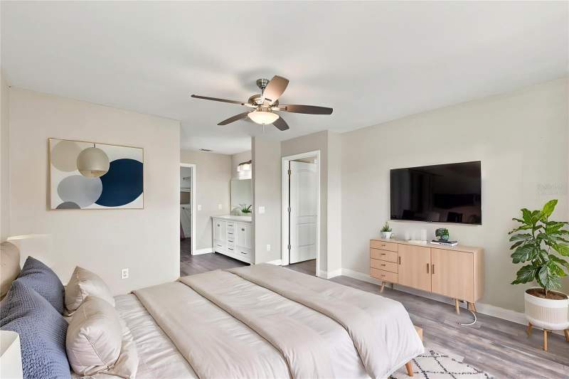 3 bedroom Townhouse at 13017 Lorna Place, Lake Ellen Walk, Tampa — photo 4