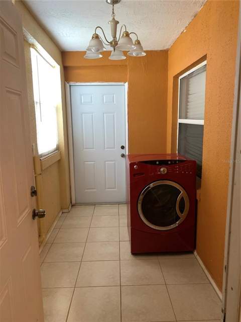 1023 W Gore Street, Orlando FL - photo 12 of 17