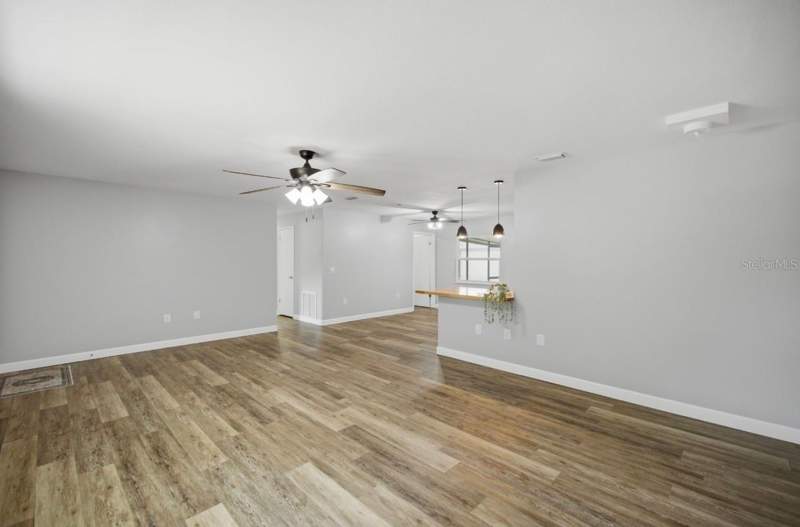 3 bedroom Single Family Residence at 12106 SE 74th Terrace, Lake Weir Gardens, Belleview — photo 5
