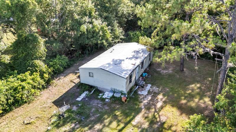 6 bedroom Manufactured Home at 2220 Ellie Road #B, Auburndale, Auburndale — photo 3