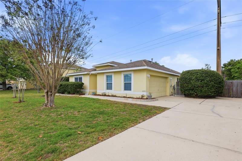 3 bedroom Single Family Residence at 23152 NW 11th Road, Newberry Oaks Ph 7, Newberry — photo 5