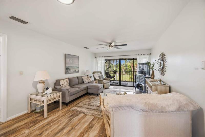 2 bedroom Condominium at 4260 Placida Road #17A, Forest Park Condominium, Englewood — photo 5