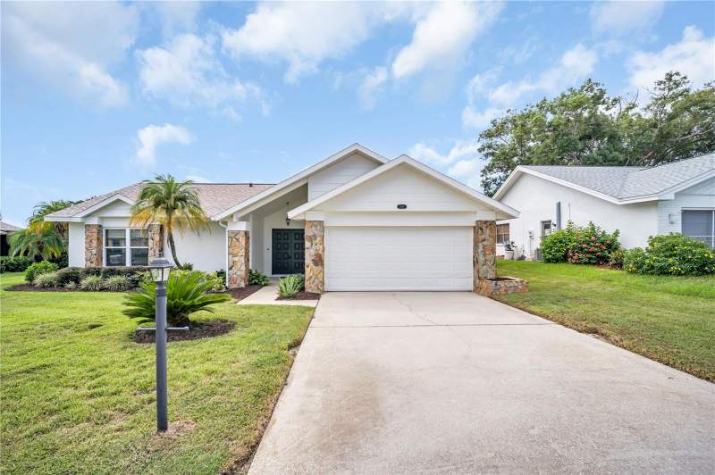 2 bedroom Single Family Residence at 3444 Carmichael Street, Highland Lakes Unit Fifteen Ph 2 Lot 32, Palm Harbor — photo 4