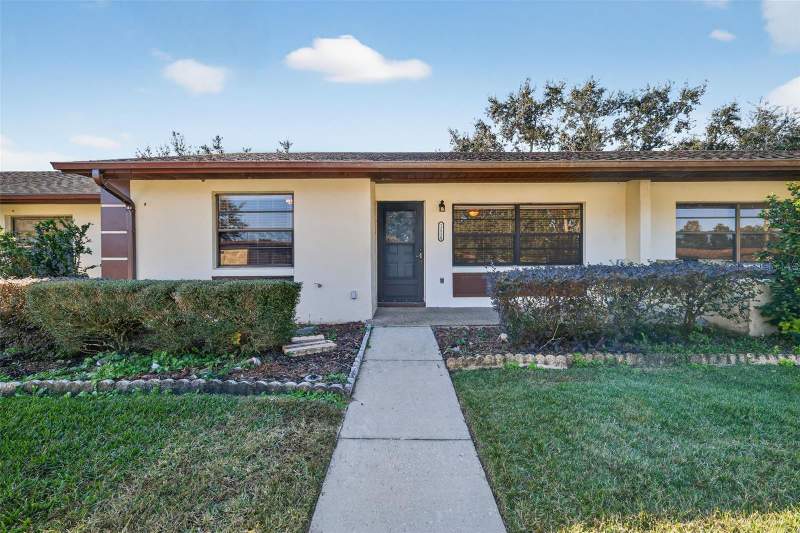 12520 ORANGEWOOD COURT home for sale in Summit Chase Villas Homes for Sale: 6 Homes, From $160K