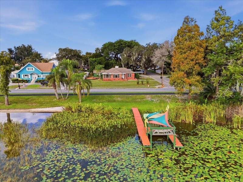 3 bedroom Single Family Residence at 1501 N Lake Howard Drive, Interlaken Add, Winter Haven — photo 2