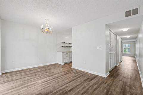 14408 Burgundy Square, Tampa FL - photo 6 of 6