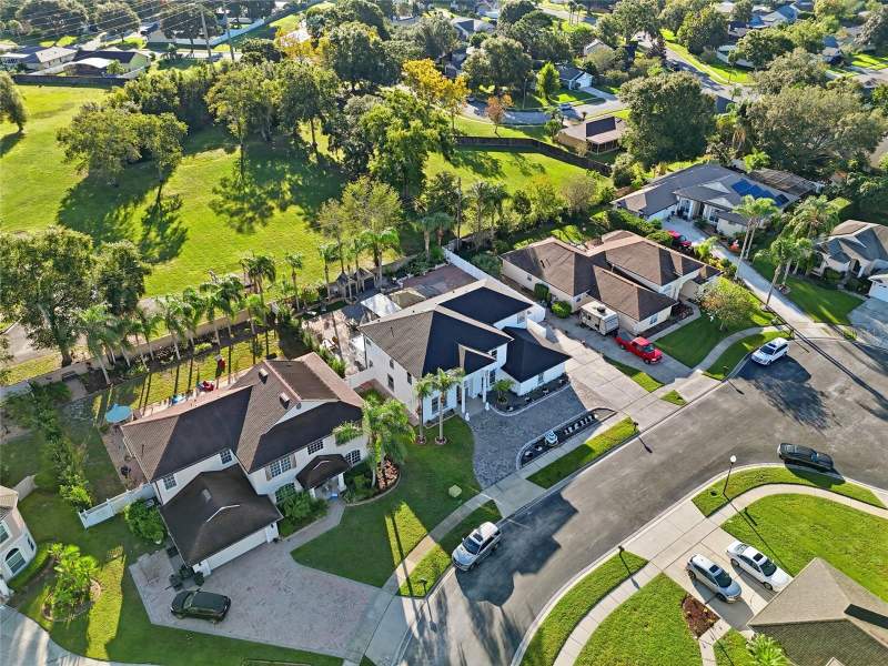 5 bedroom Single Family Residence at 352 RADISSON PLACE, BENTLEY COVE, OVIEDO — photo 4