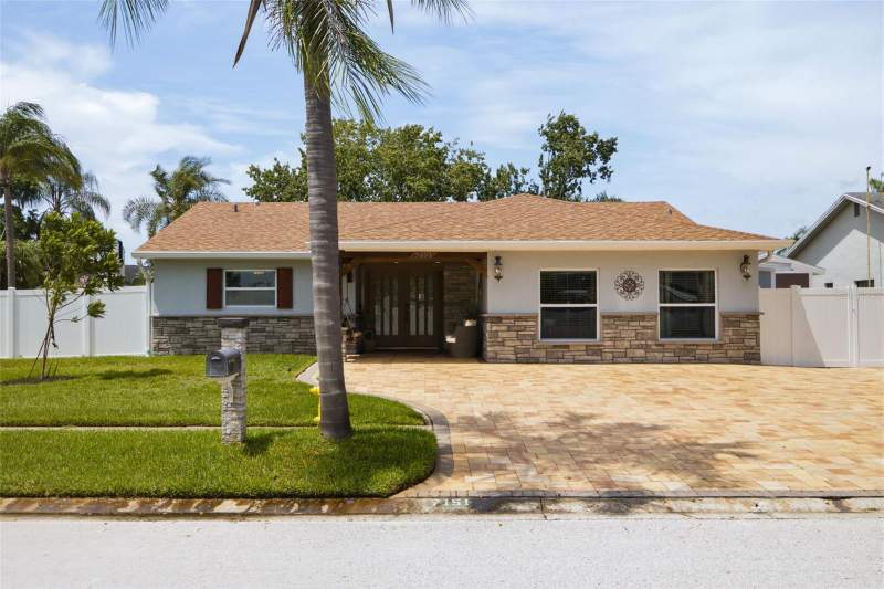 7151 121ST AVENUE home for sale in Pinebrook Estates