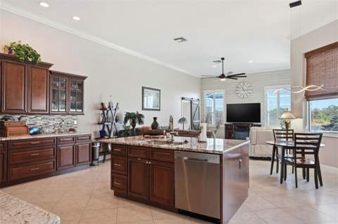 9203 Lake Cypress Loop, Weeki Wachee FL - photo 23 of 79