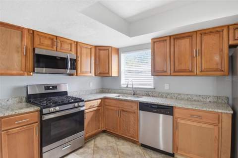 1842 Shore Acres Boulevard, St Petersburg FL - photo 20 of 46