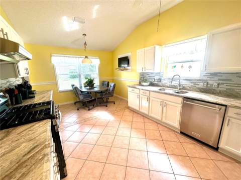 3033 Hillside Lane, The Villages FL - photo 10 of 18