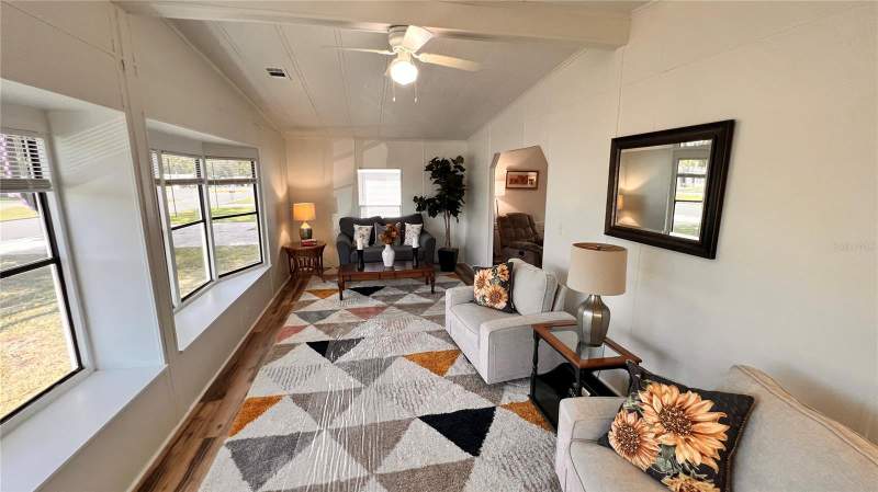 2 bedroom Manufactured Home at 9303 Highpoint Boulevard, High Point Mh Sub, Brooksville — photo 5