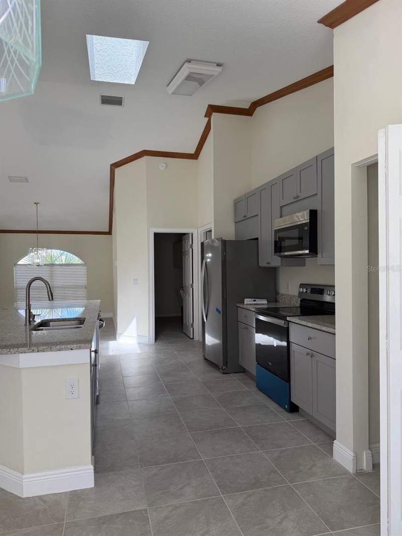 3 bedroom Single Family Residence at 4572 NW 32nd Street, Quail Mdw, Ocala — photo 4