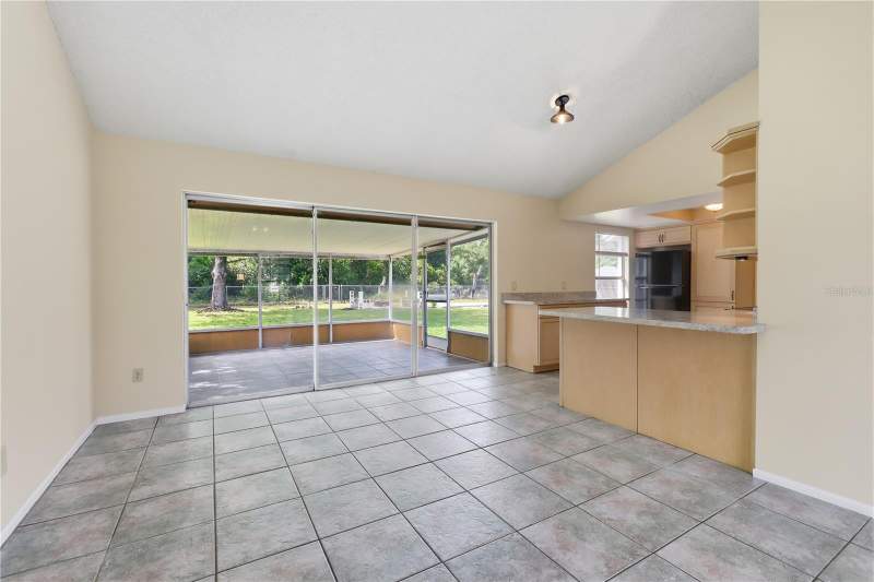 3 bedroom Single Family Residence at 943 Marquette Court, Deltona Lakes, Deltona — photo 5