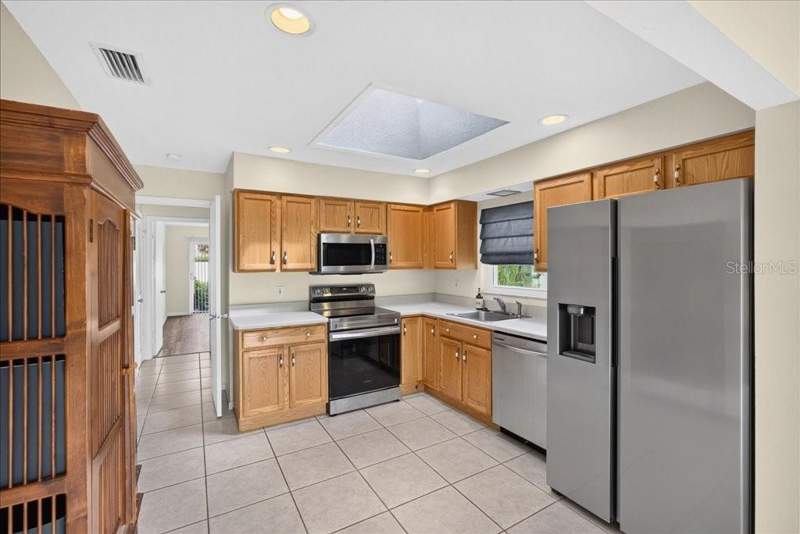 3 bedroom Single Family Residence at 4 Cooper Court, Country Club Cove, Palm Coast — photo 4