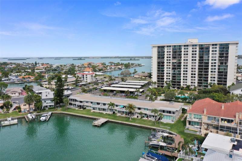 2 bedroom Condominium at 400 Larboard Way #103, Sea Island Apts 1 Condo, Clearwater Beach — photo 2