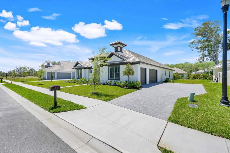 4 bedroom Single Family Residence at 138 New Leatherwood Drive, Toscana, Palm Coast — photo 2