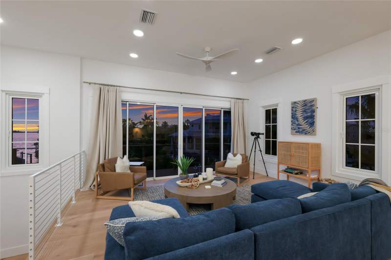 4 bedroom Single Family Residence at 511 59th Street, Holmes Beach 16th Unit, Bradenton Beach — photo 4