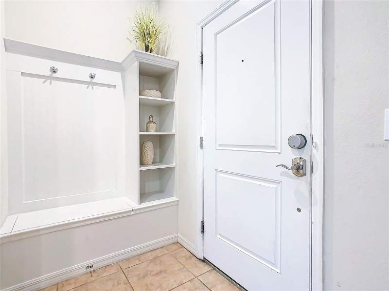 5 bedroom Townhouse at 4594 Terrasonesta Drive, Oakmont Twnhms Ph 2R, Davenport — photo 3