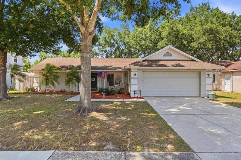 Bloomingdale Oaks