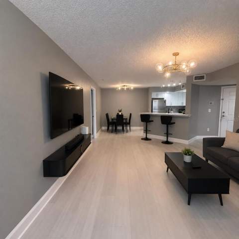 5785 Gatlin Avenue #718, Orlando FL - photo 14 of 25