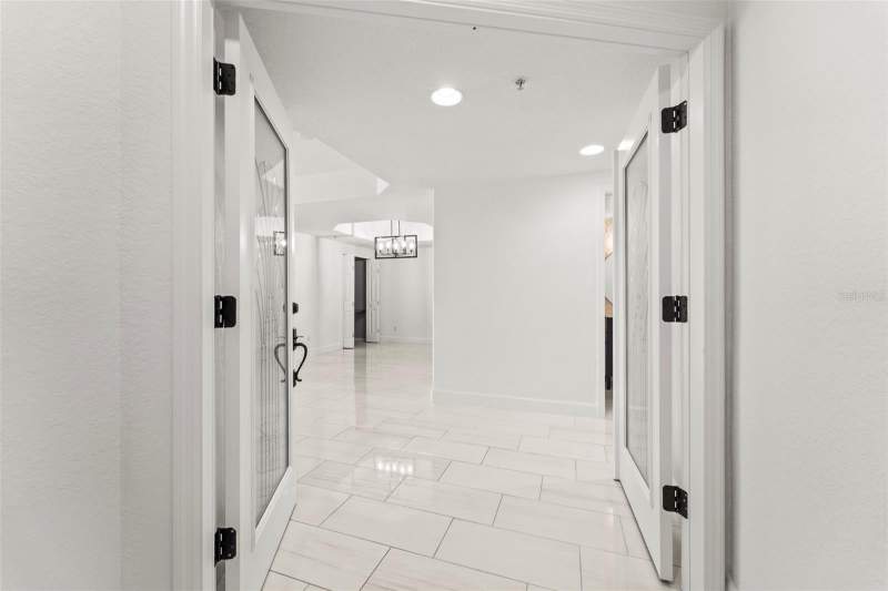3 bedroom Condominium at 1645 Pinellas Bayway #B2, Hidden Lagoon At Arrowhead Point, Tierra Verde — photo 5