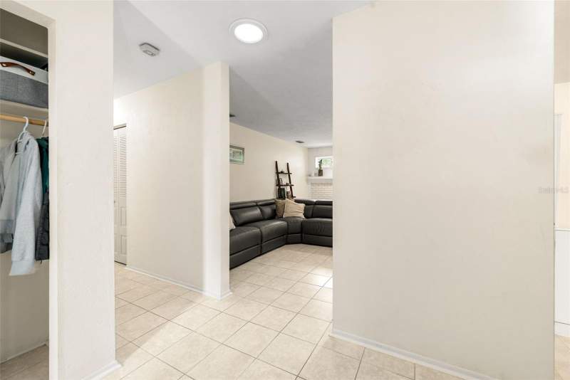 3 bedroom Single Family Residence at 6704 NW 33rd Terrace, Northwood Oaks, Gainesville — photo 5