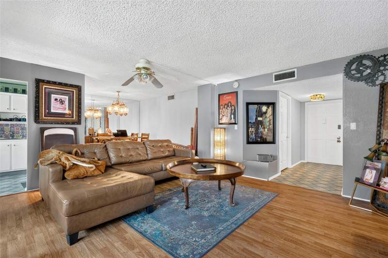 1 bedroom Condominium at 6960 20th Avenue #105, Crosswinds Colony One Condo, St Petersburg — photo 4
